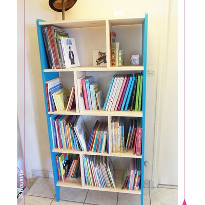 Une bibliothèque esprit vintage