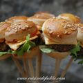 Sucettes salées de mini burger ( mini burger pops)