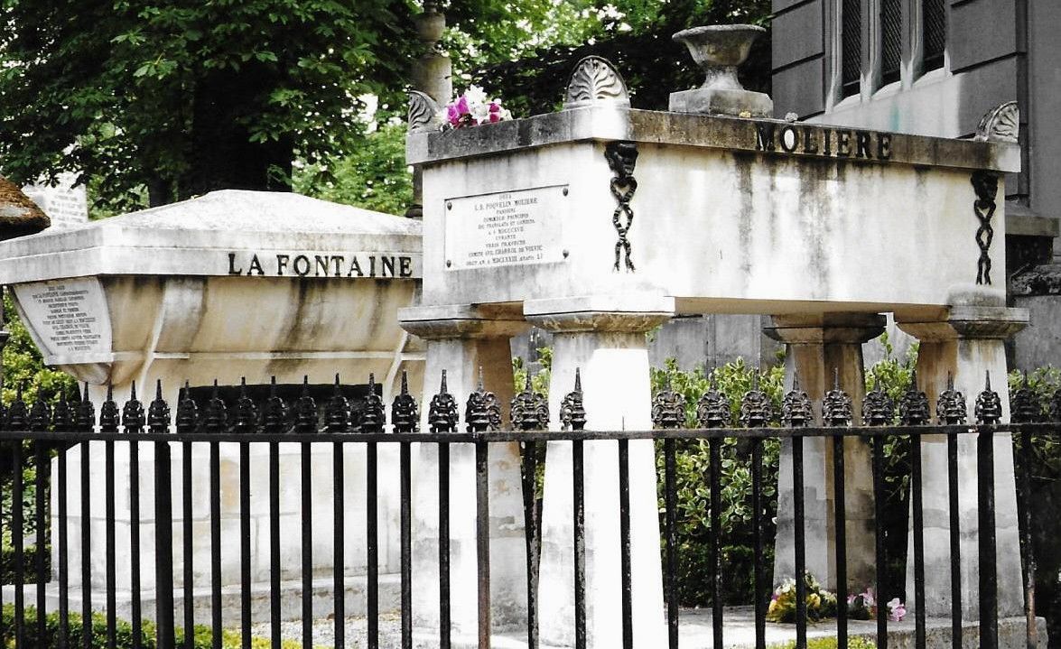 Paris cimetière du Père Lachaise, tombes de Molière et La Fontaine (75)