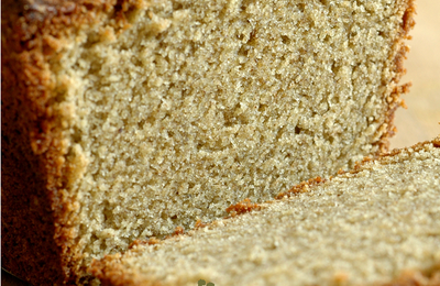 CAKE AU YAOURT & A LA FARINE DE CHANVRE