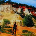 Rando pédestre colorée sur le COLORADO PROVENCAL et les OCRES de RUSTREL au CIRQUE DE BOUVENE (Luberon/Vaucluse)