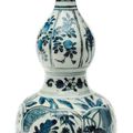 Vase double-gourde en porcelaine bleu blanc. Chine