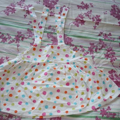 Haut à nouer sur les épaules taille 18 mois