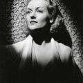 CAROLE LOMBARD