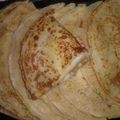 CREPES AU THON/FROMAGE/CREME FRAICHE/CHAMPIGNONS