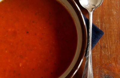 Soupe de tomates d’Ottolenghi : l'été au coeur de l'hiver