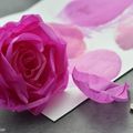 Accessoires mariage fleurs en tissus soie - La vie en rose !