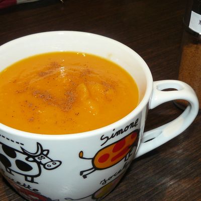 Soupe de carottes aux épices 