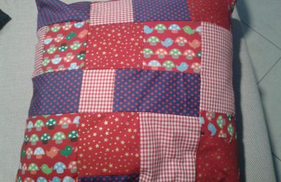 Housse de coussin patchwork