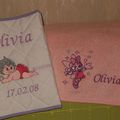 Carnet de santé   Bavoir pour Olivia