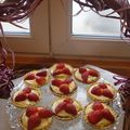 Mes délicieuses tartelettes aux fraises coulis chocolat