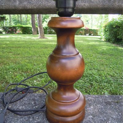 Atelier pied de lampe