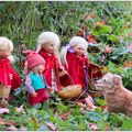 Conte des 3 petits chaperons rouge, leur frère et Le Loup