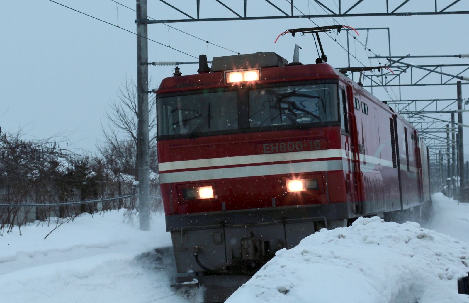 EH800-16, Kikonai (Hokkaido)
