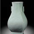 A fine and rare large Guan-type handled vase, fanghu, seal mark and period of Qianlong (1736-1795)