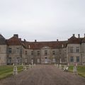 Un château en Val de Saône :-)   :-)