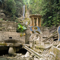 Caché au milieu de la jungle l’étrange cité