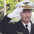 AUJOURD'HUI PLACE D'ARMES ACCUEILLE LE GENERAL DE L'AIR ANTOINE MARTINEZ 2 ETOILES !