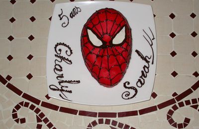 Gateaux "3 D" SPIDER-MAN