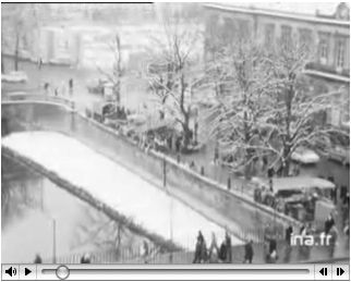 Strasbourg, le marché aux puces en 1970 à l’ancienne gare