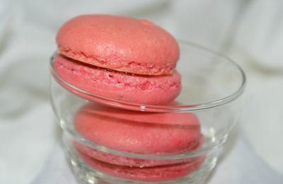 MACARONS FRAISE BASILIC VERSION SIMPLIFIEE