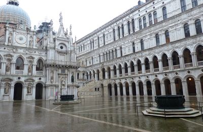 Venise... la place Saint Marc