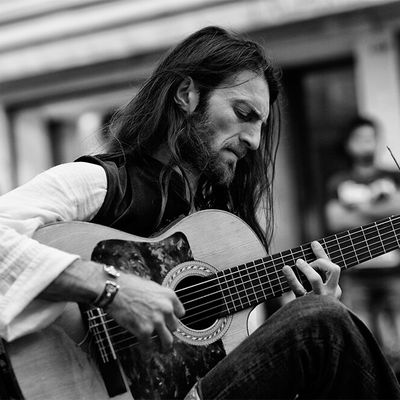 Estas Tonne 