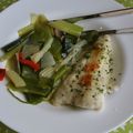 Julienne (poisson) et poireau parfumé au poivron rouge et fenouil