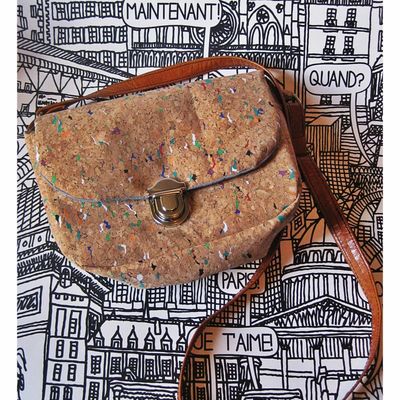 Sac en liège (Chouette kit) modèle du sac "merci giroflée", modèle téléchargeable et vraiment bien coupé, je le conseille!