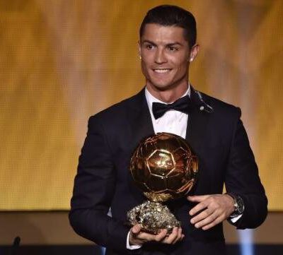 Ballon d'or FIFA Faut-il réformer les critères d'attribution du Ballon d'Or ?