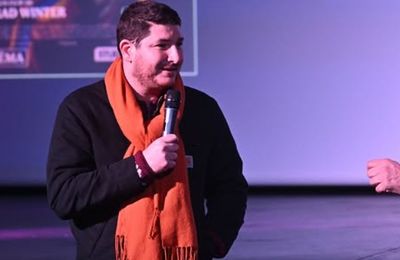 Rencontre avec Mourad Winter : comment réinventer la comédie romantique avec notre époque actuelle