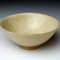 Bowl. Stoneware with greenish-tinged glaze. Vietnam, Trân dynasty, 13th century