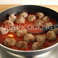 Boulettes de viande à la sauce tomate