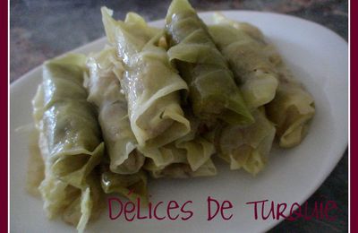 Feuilles de chou farcies - Lahana Sarması