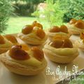 Mignardises aux mirabelles du jardin et pâte et crème vanillée maison