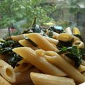 Penne aux blettes, olives et anchois