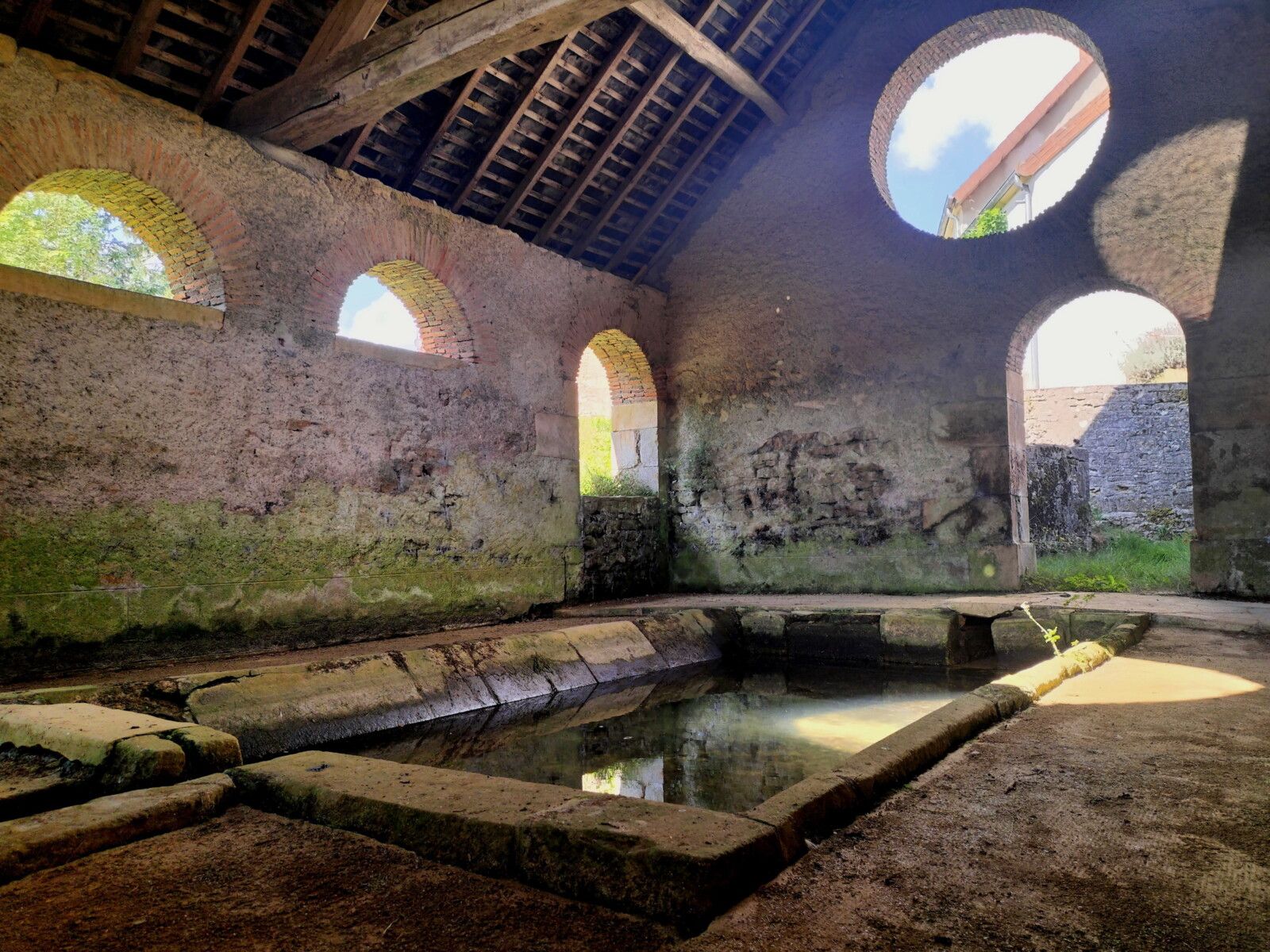 Les Gobets, lavoir, intérieur... (58)
