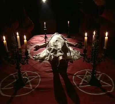 PACTE AVEC LE DIABLE ( SECRET )