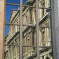 Louvre on reflects