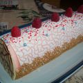 Bûche chocolat framboises