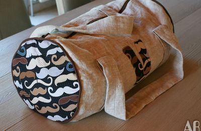 Moustaches et tatami