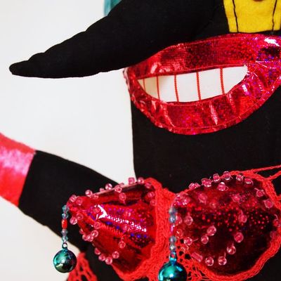 petite déesse chasse nuages