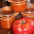 COULIS DE TOMATES AU BASILIC ET A L'AIL