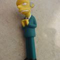 Cu443 : Figurine Mr Burns