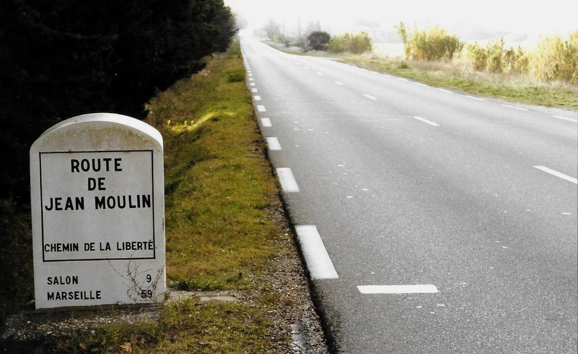 Eygalières, route Jean Moulin (13)