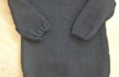 LA ROBE D'EMMA EST TERMINEE... UNE NOUVELLE ROBE EST EN COURS...