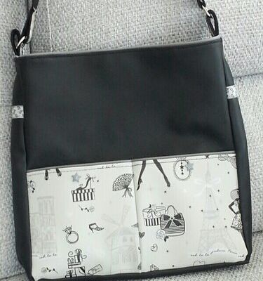 Un sac noir et blanc pour ma maman