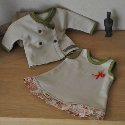 Robe à bretelle beige en molleton et liberty