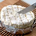 Camembert rôti au miel et aux noix