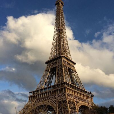 La Tour Éffèèèèmmmmmm Mômaaaannnnnn!!!!